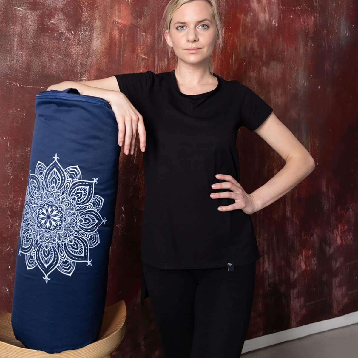 Yoga Bolster mit Mandala Muster Blau