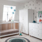 Babyzimmer Skandinavisch Siena: Babybett, Wickelkommode, Kleiderschrank